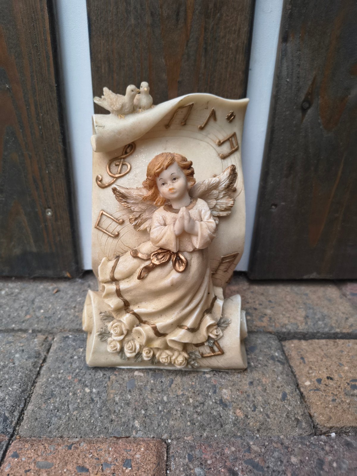 Mooie engel met geluid - Decoratief beeldje, Huis en Inrichting, Gebruikt, Beige, Ophalen of Verzenden, Klassiek