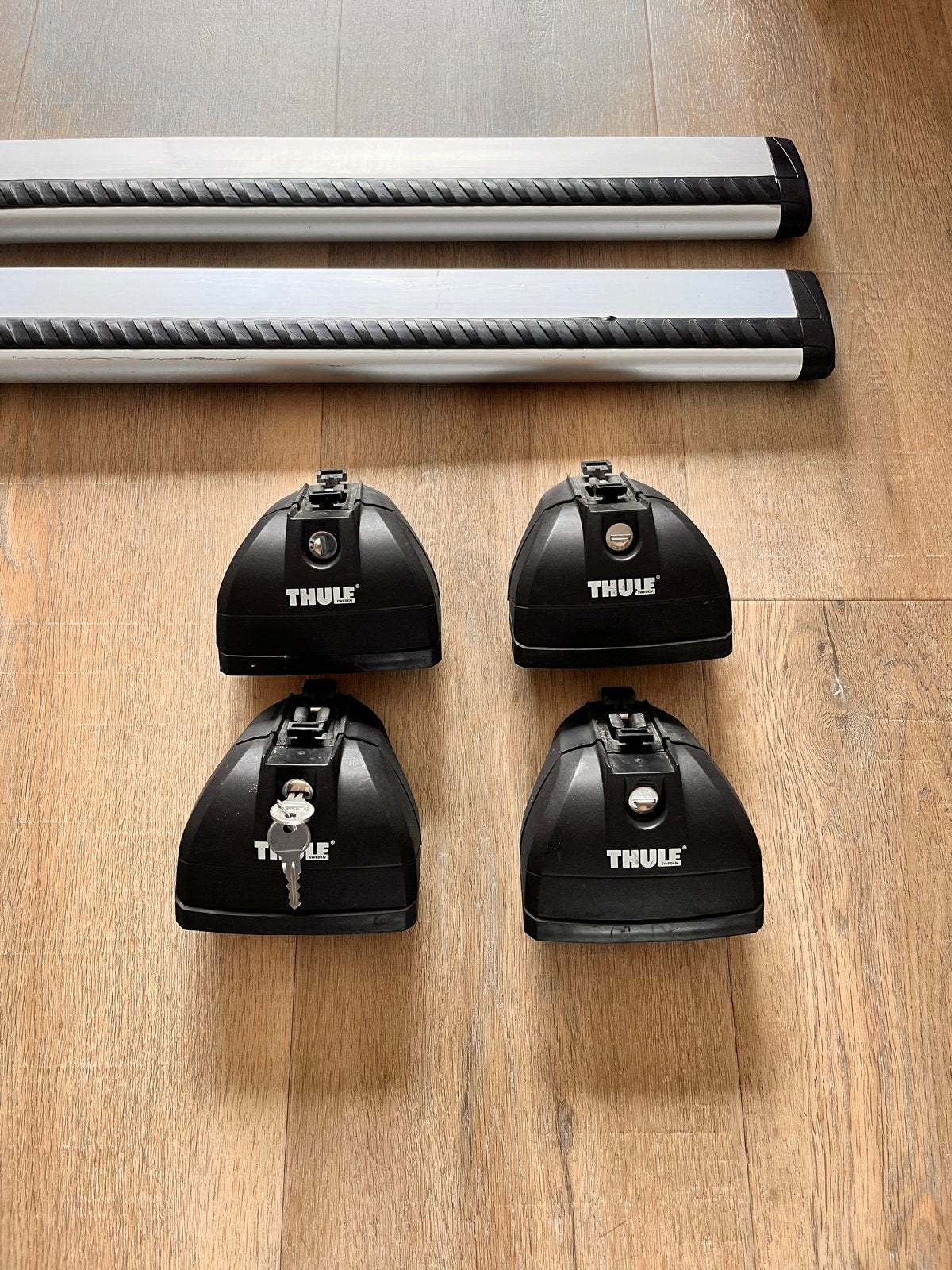 Thule Wingbar dakdragers incl. bevestigingssyst. Ford Focus, Ophalen, Gebruikt