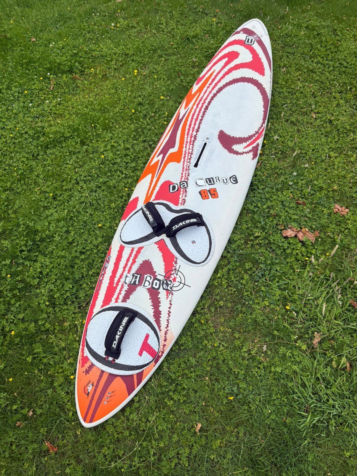 Tabou DaCurve 85 wave board inclusief vin, Watersport en Boten, Gebruikt, Tabou, Minder dan 250 cm, Plank