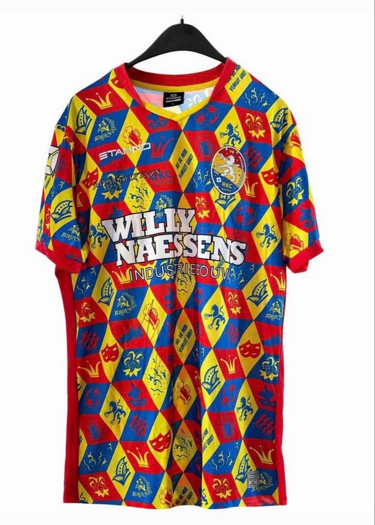 RKC Waalwijk Carnavalshirt – Uniek & Opvallend! Maat L/XL, Verzamelen, Ophalen of Verzenden, Nieuw