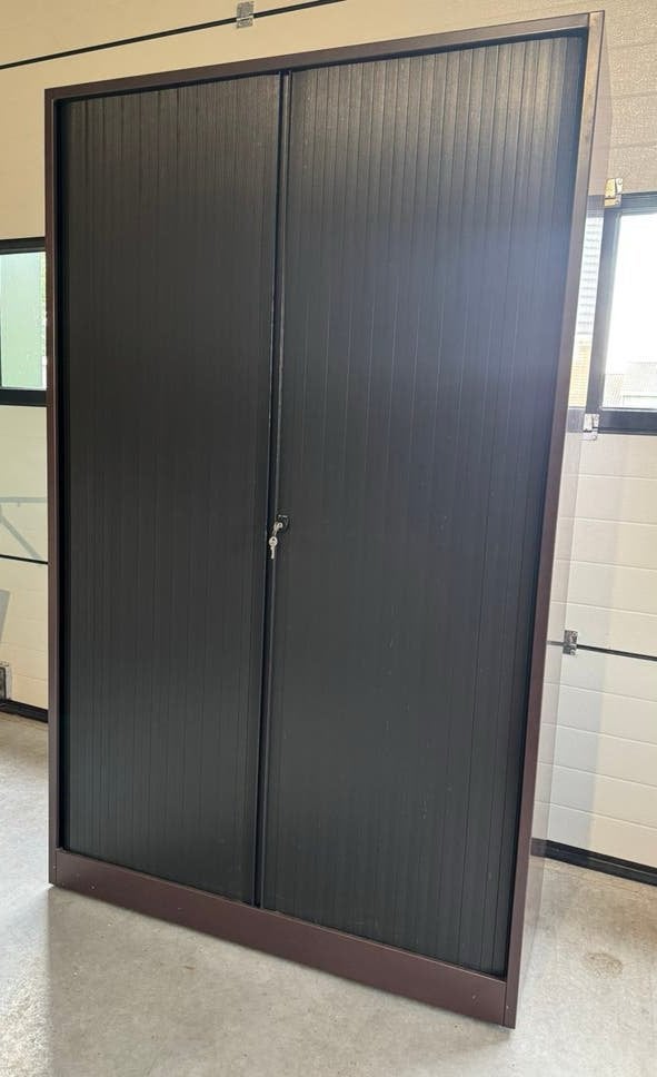 Ahrend roldeurkast, stalen kast, Huis en Inrichting, Kasten | Roldeurkasten en Archiefkasten, Ophalen, Gebruikt, 100 tot 150 cm