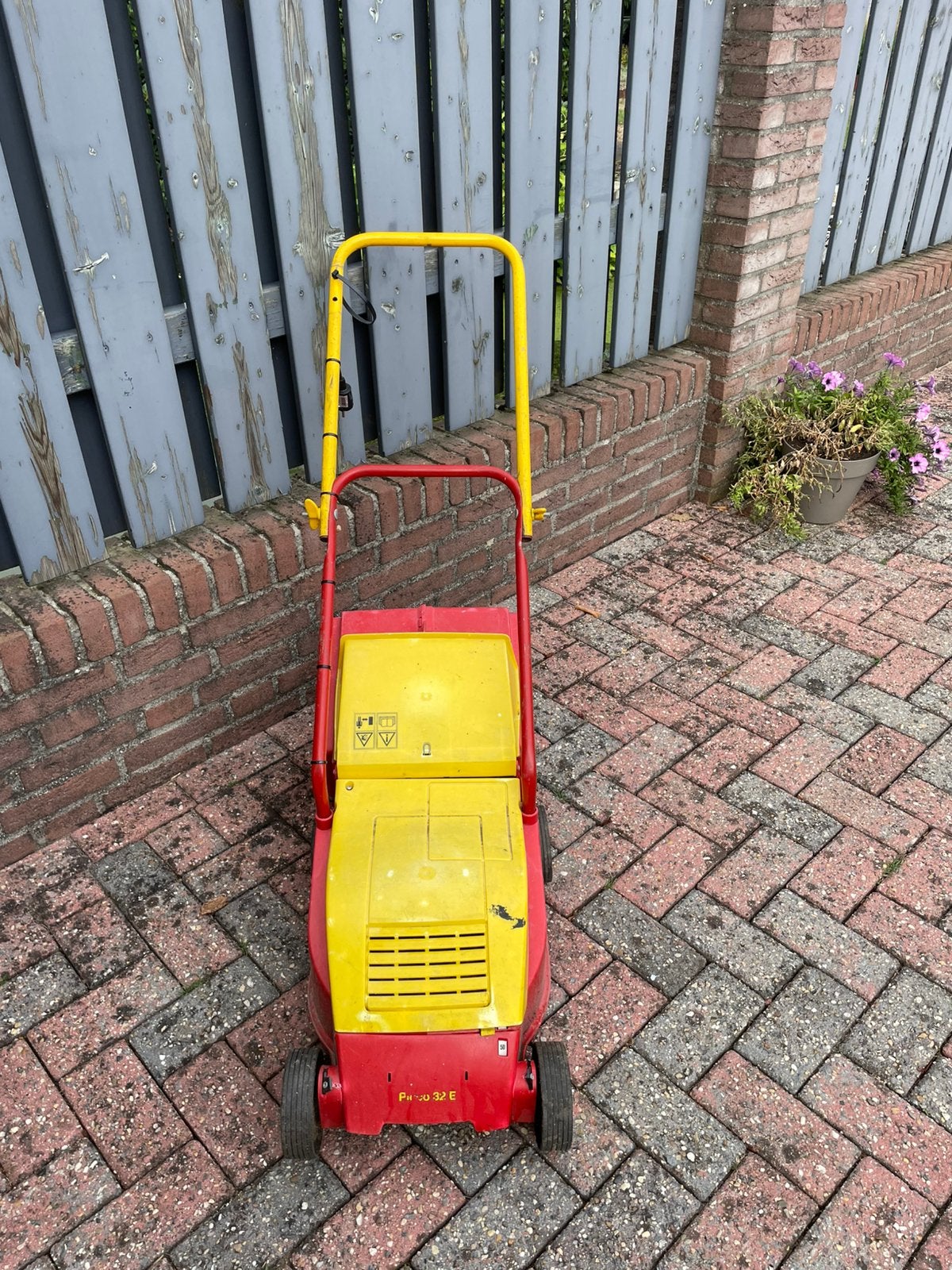 WOLF GARTEN PICO 32 E GRASMAAIER, Tuin en Terras, Grasmaaiers, Ophalen, Cirkelmaaier, Gebruikt, Elektrische grasmaaier