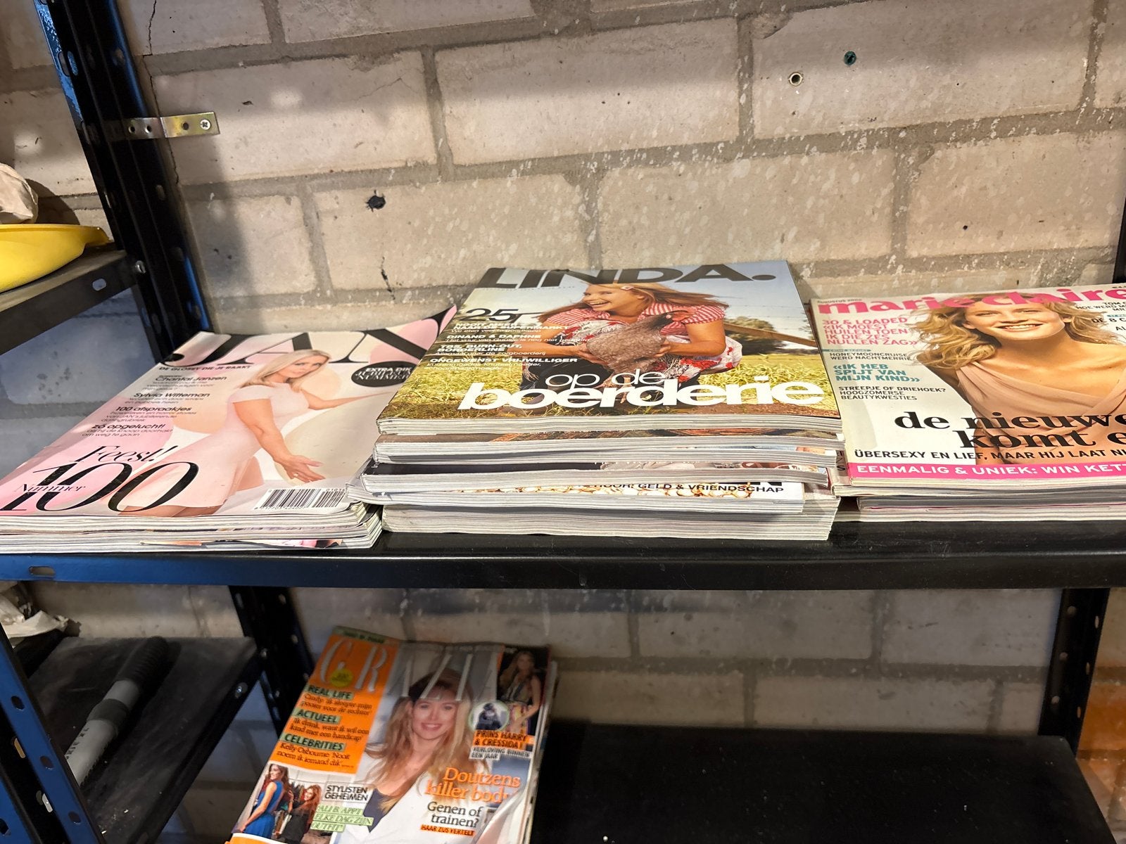 Diverse damesbladen en glossy's, o.a. Linda en Marie Claire, Ophalen of Verzenden, Gelezen, Damesbladen