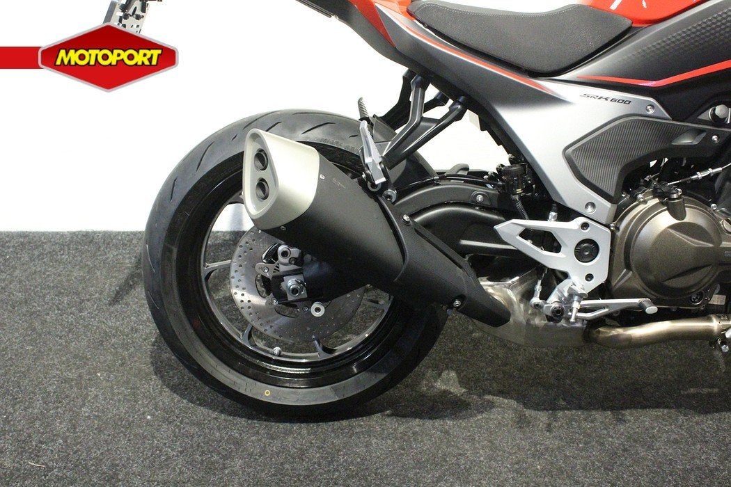 QJMOTOR SRK 600, Bedrijf, QJMOTOR, Naked bike