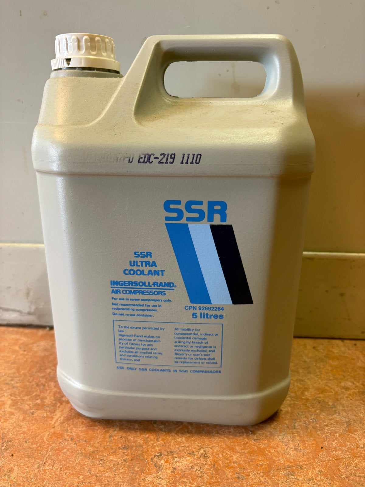 4 x Ingersoll-Rand SSR Ultra Coolant 5 Liter Compressorolie, Minder dan 25 liter, Ophalen, Nieuw, Minder dan 200 liter/min