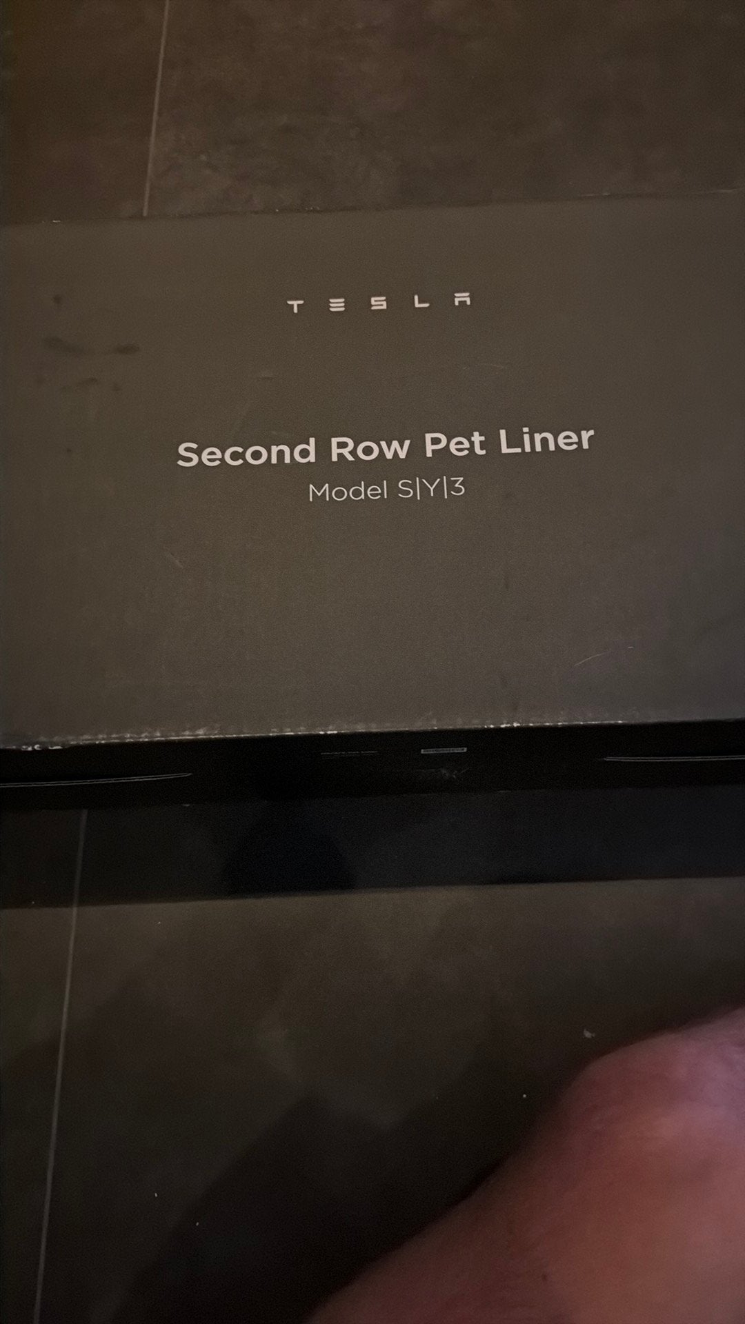 Tesla Second Row Pet Liner, Ophalen, Nieuw