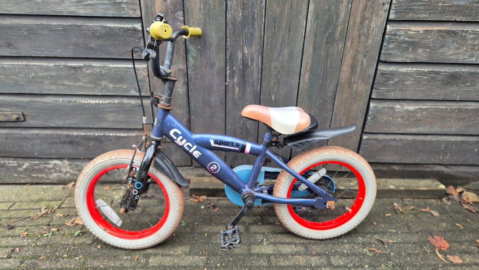 Leuke kinderfiets - 14 inch - Achterband aan vervanging toe, Fietsen en Brommers, Ophalen, Terugtraprem, Gebruikt, Cycle
