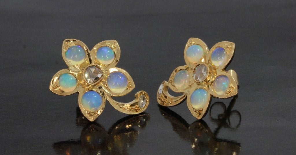 Opaal diamant 18k goud set oorbellen dame edelsteen uniek, Sieraden, Tassen en Uiterlijk, Voordeelsieraden, Ophalen of Verzenden