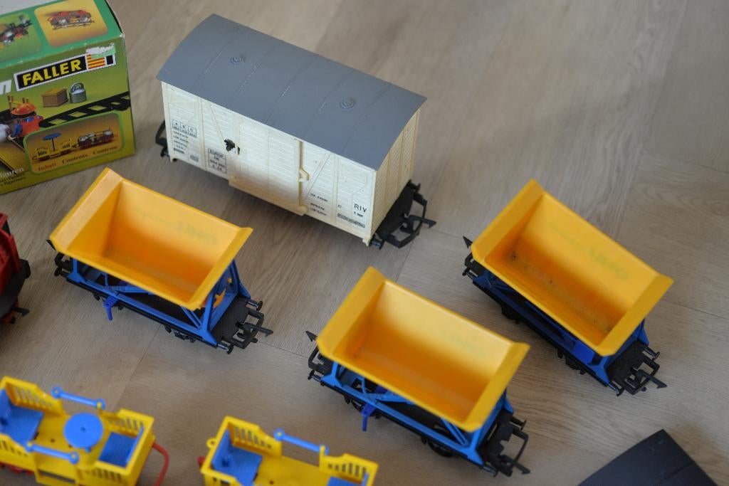 Partij Faller playtrain treinen, wagons, spoor en accesoires, Overige merken, -, Gelijkstroom of Wisselstroom, -