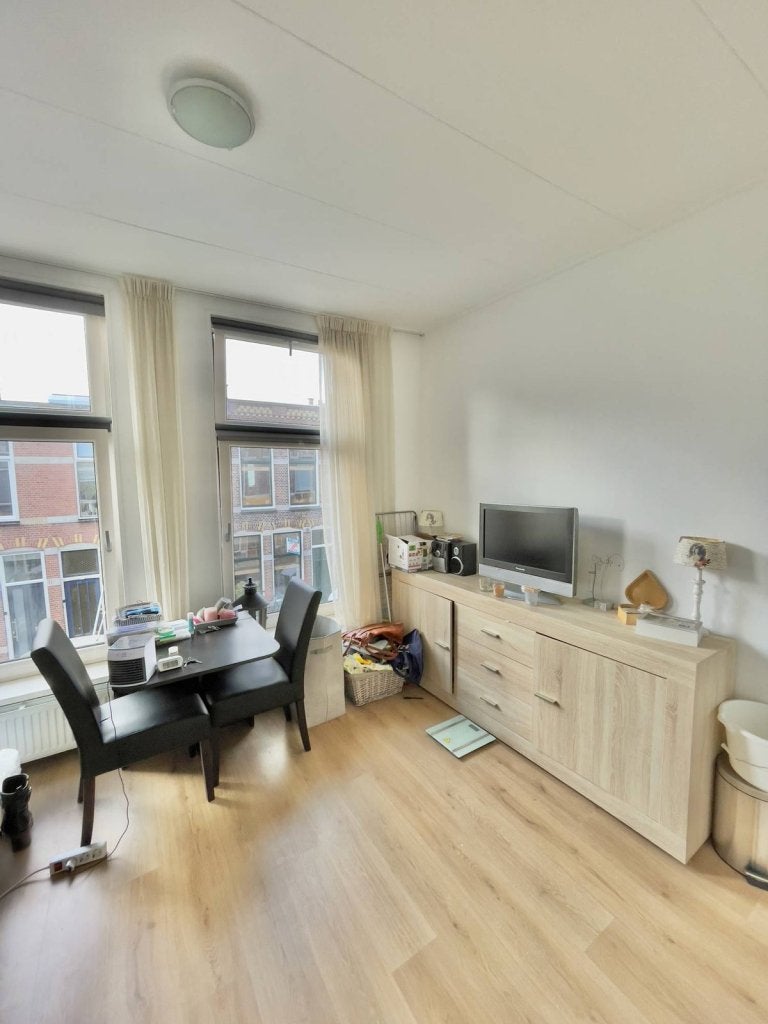 NIEUW! Woonruimte te huur Prins Hendrikstraat, Leiden
