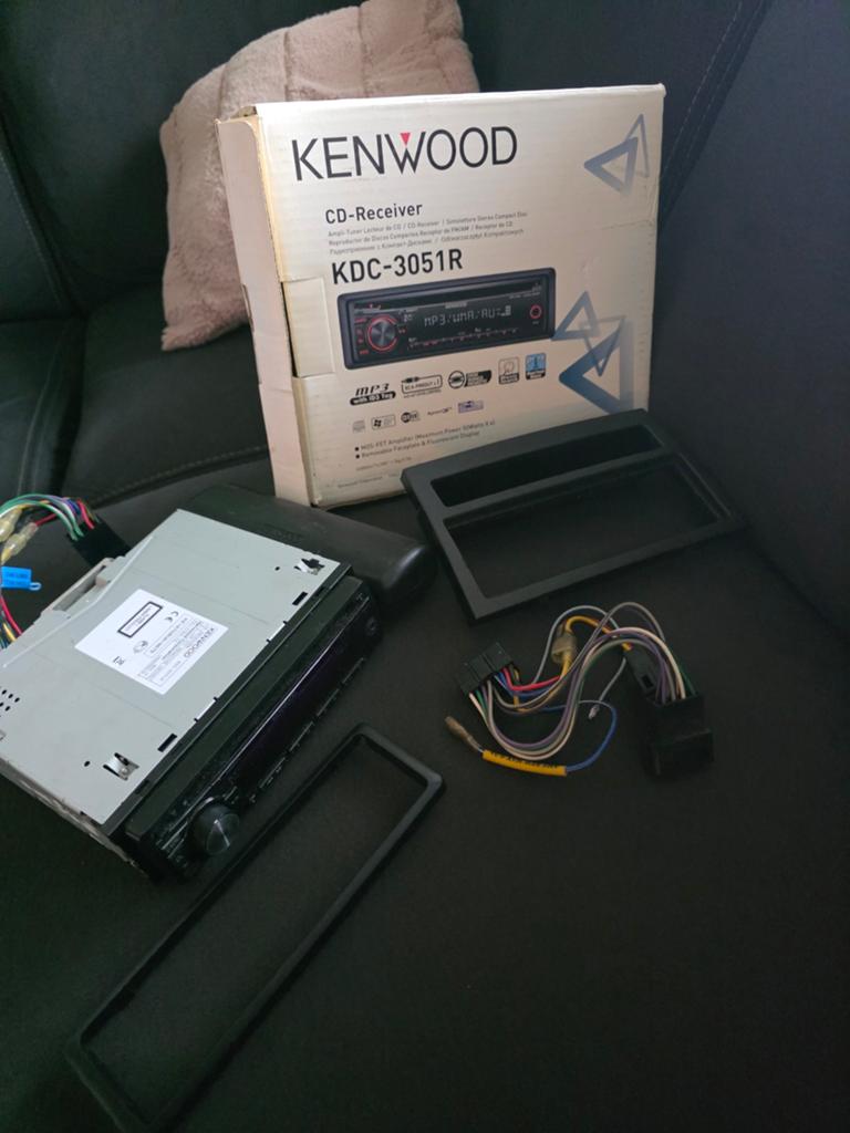 Kenwood KDC-3051R CD-Receiver Autoradio met AUX, Ophalen of Verzenden, Gebruikt