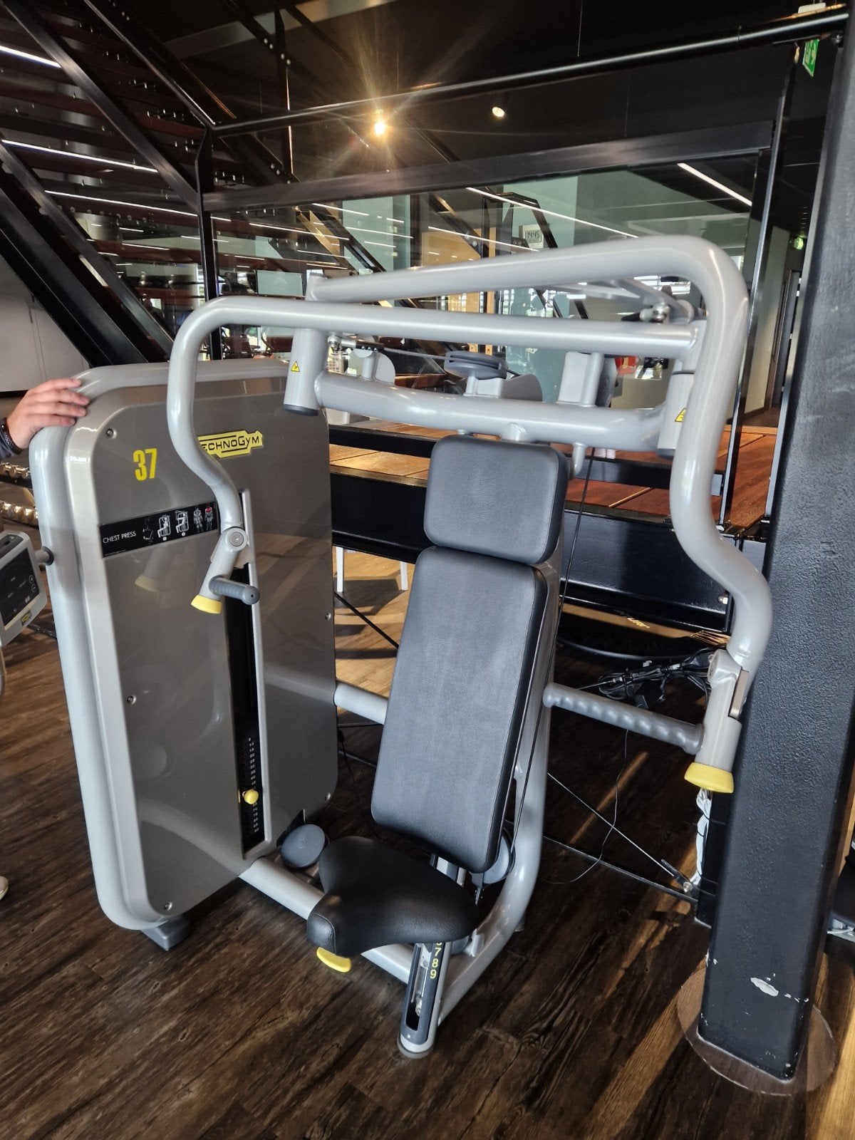 Technogym Chest Press Krachtstation - Zo goed als nieuw, Sport en Fitness, Krachtstation, Ophalen of Verzenden, Zo goed als nieuw