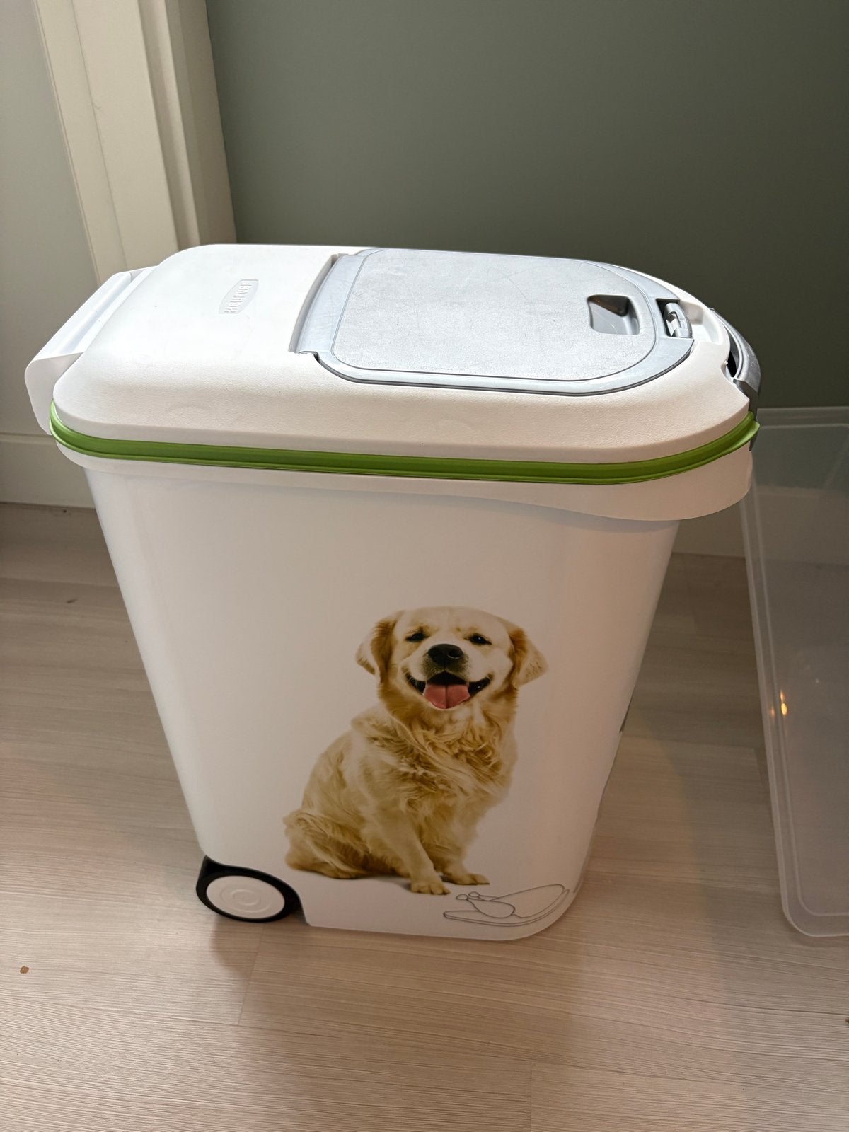 Hondenvoer container curver, Dieren en Toebehoren, Ophalen, Hond