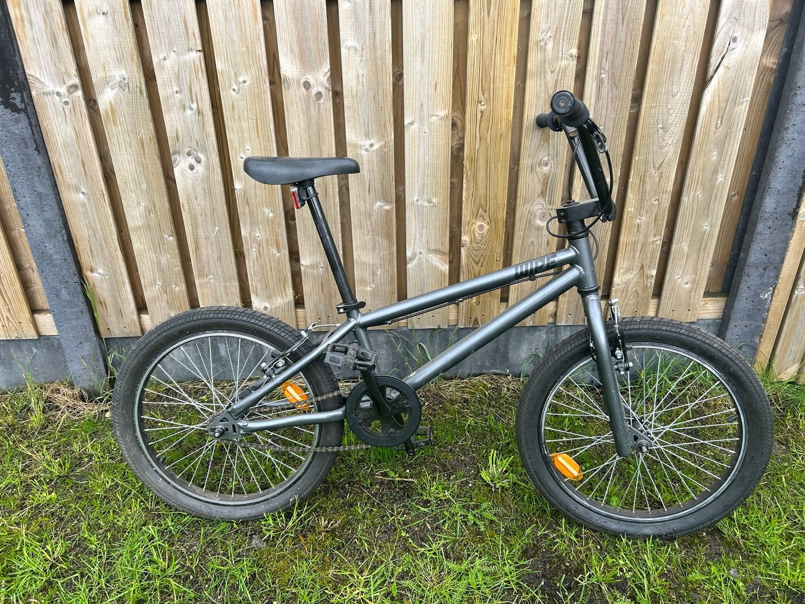 BMX fiets grijs - Gebruikt goede staat., Ophalen, Staal, Velgrem, Stuur 360° draaibaar