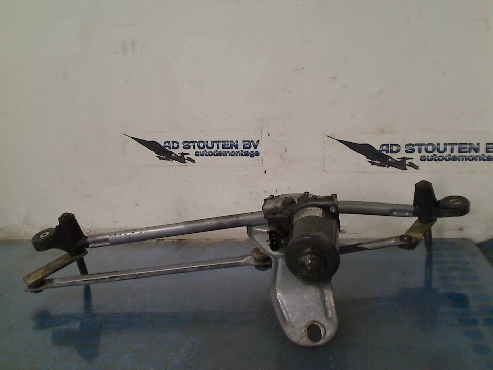 Ruitenwisser Mech + Motor BMW X5 (E53) 2004 24012673, Gebruikt, Petuelring 130, München 80809, , Duitsland, BMW, Bayerische Motoren Werke AG