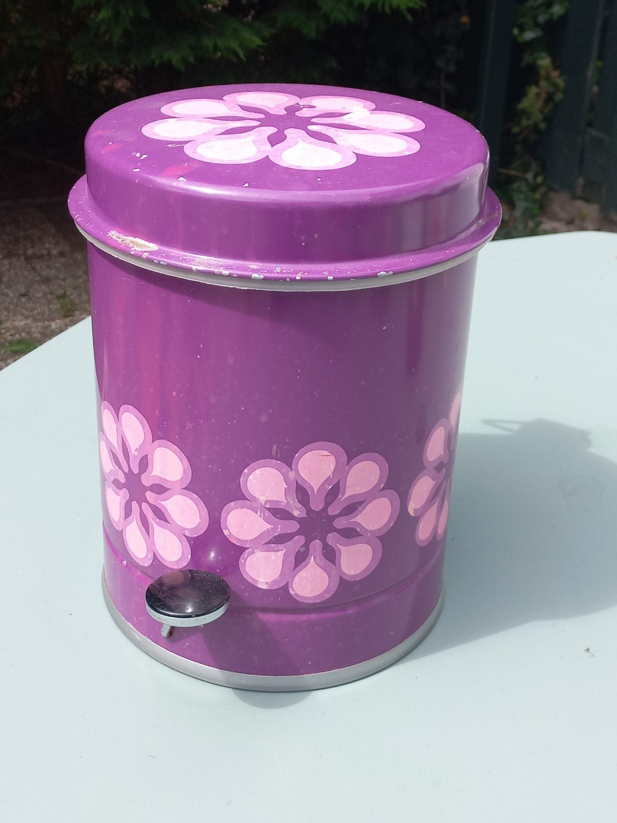 Retro Jaren '70 Brabantia Pedaalemmer - Paars met Bloemen, Huis en Inrichting, Woonaccessoires | Prullenbakken, Gebruikt, Met pedaal