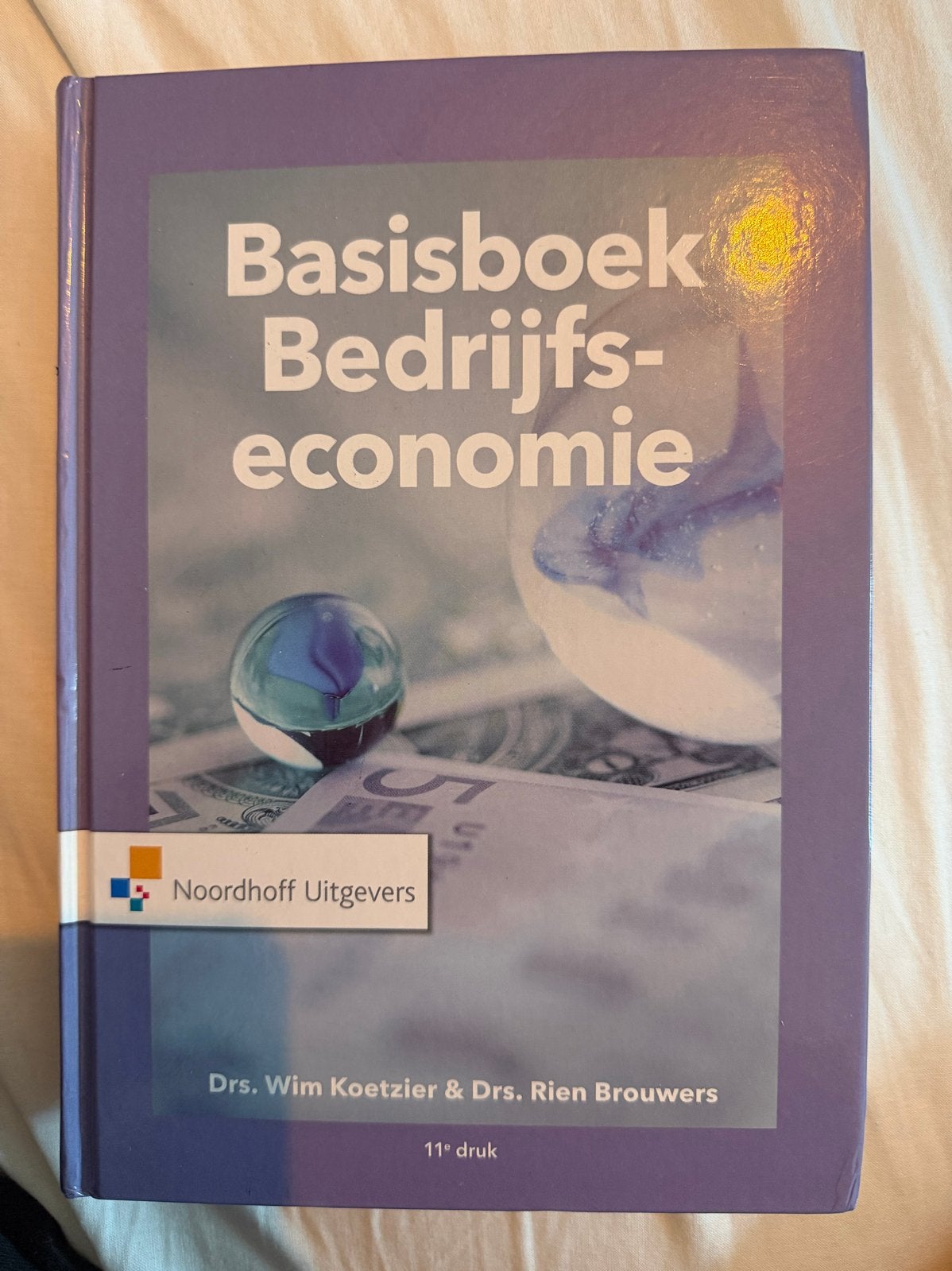 Basisboek Bedrijfseconomie - 11e druk, Ophalen of Verzenden, Gamma, Zo goed als nieuw, HBO