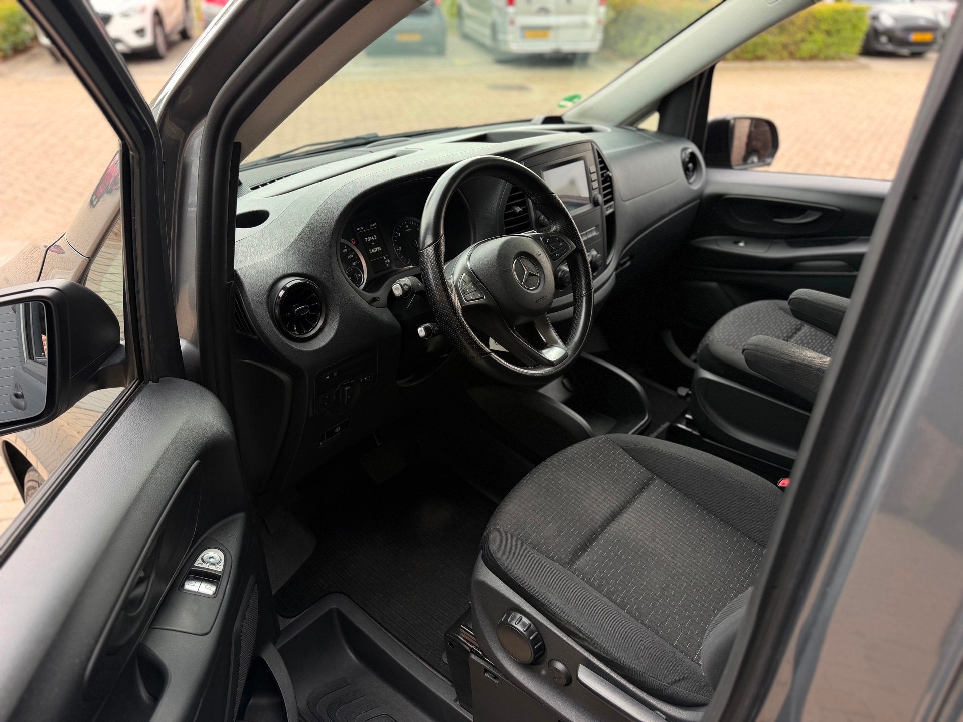 Mercedes-Benz Vito 116 CDI Lang 163PK Automaat Dubbele cabin, Automaat, Dealer onderhouden, Gebruikt, 4 cilinders