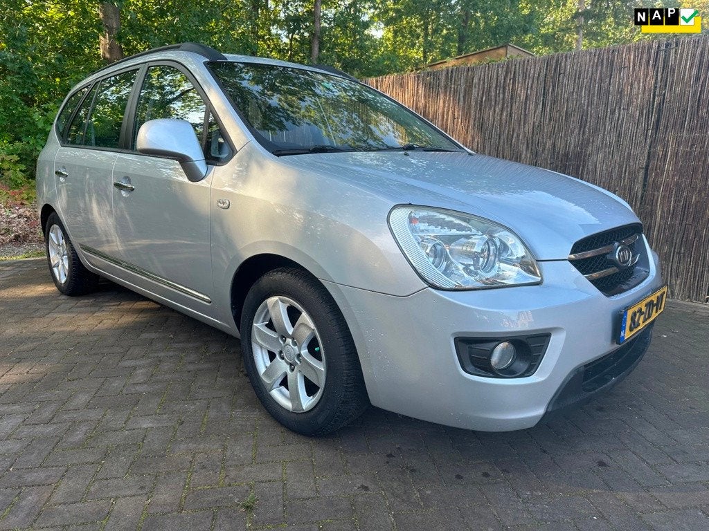 Kia Carens 2.0 CVVT X-ecutive CLIMA/CRUISE/TREKH/DEALERONDH/, Auto's, Voorwielaandrijving, Parkeersensor, Gebruikt, 4 cilinders