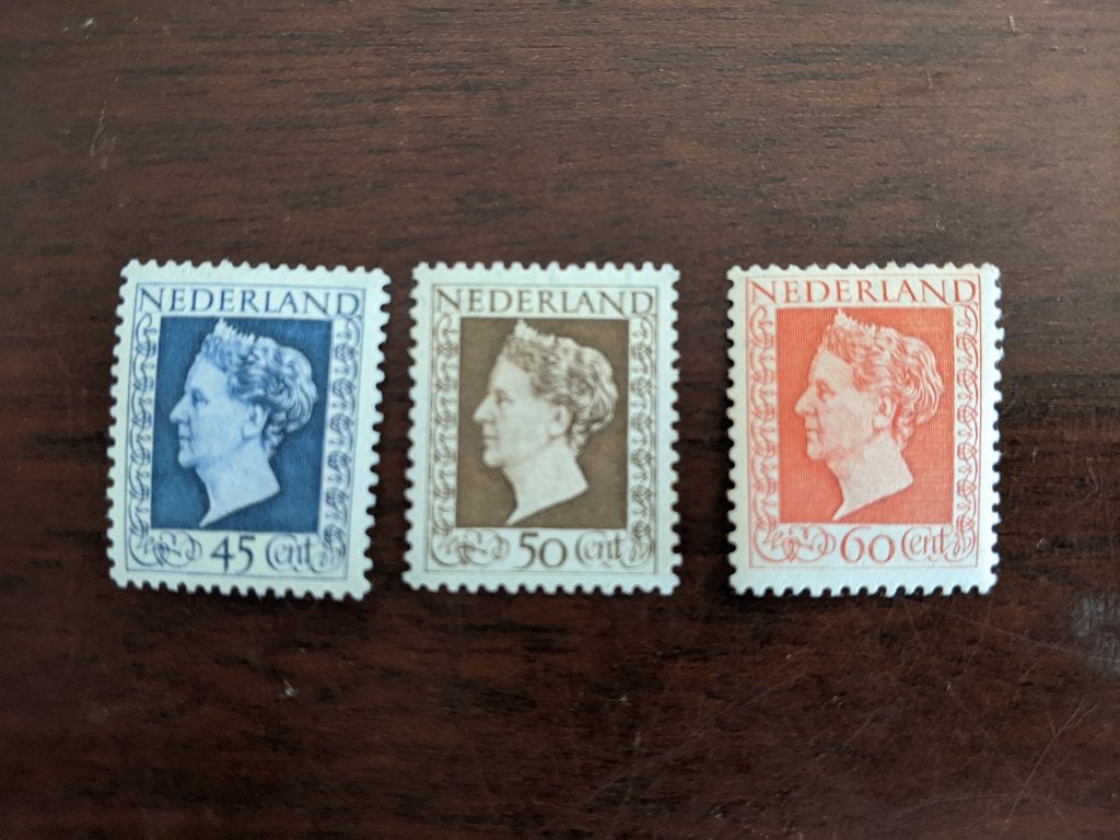 NL 1948; serie (3) KONINGIN WILHELMINA LEES, Postzegels en Munten, Postzegels | Nederland, Postfris, Na 1940, Verzenden