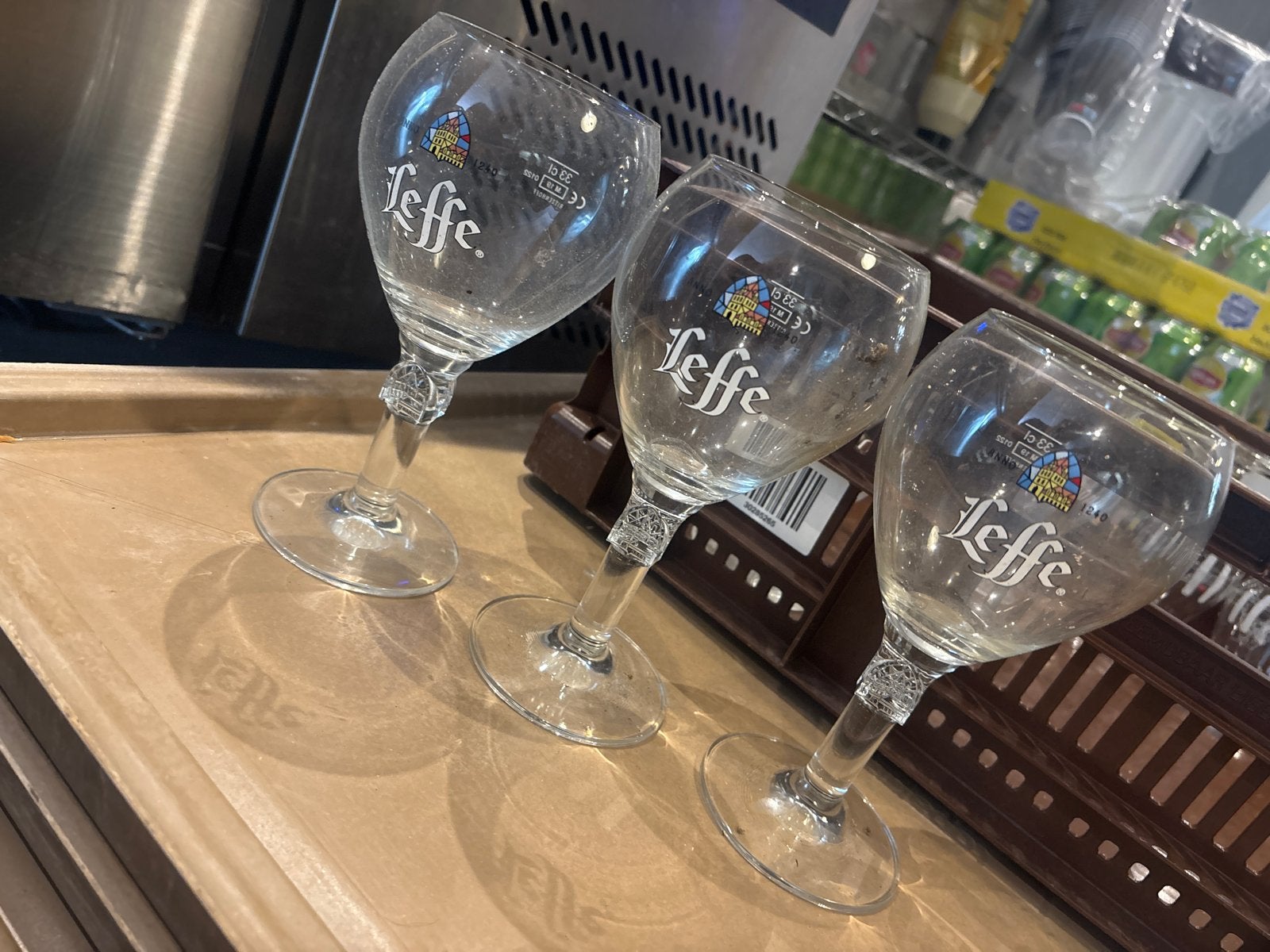 Set van 3 Leffe bierglazen, Ophalen of Verzenden, Overige merken, Glas, Overige typen