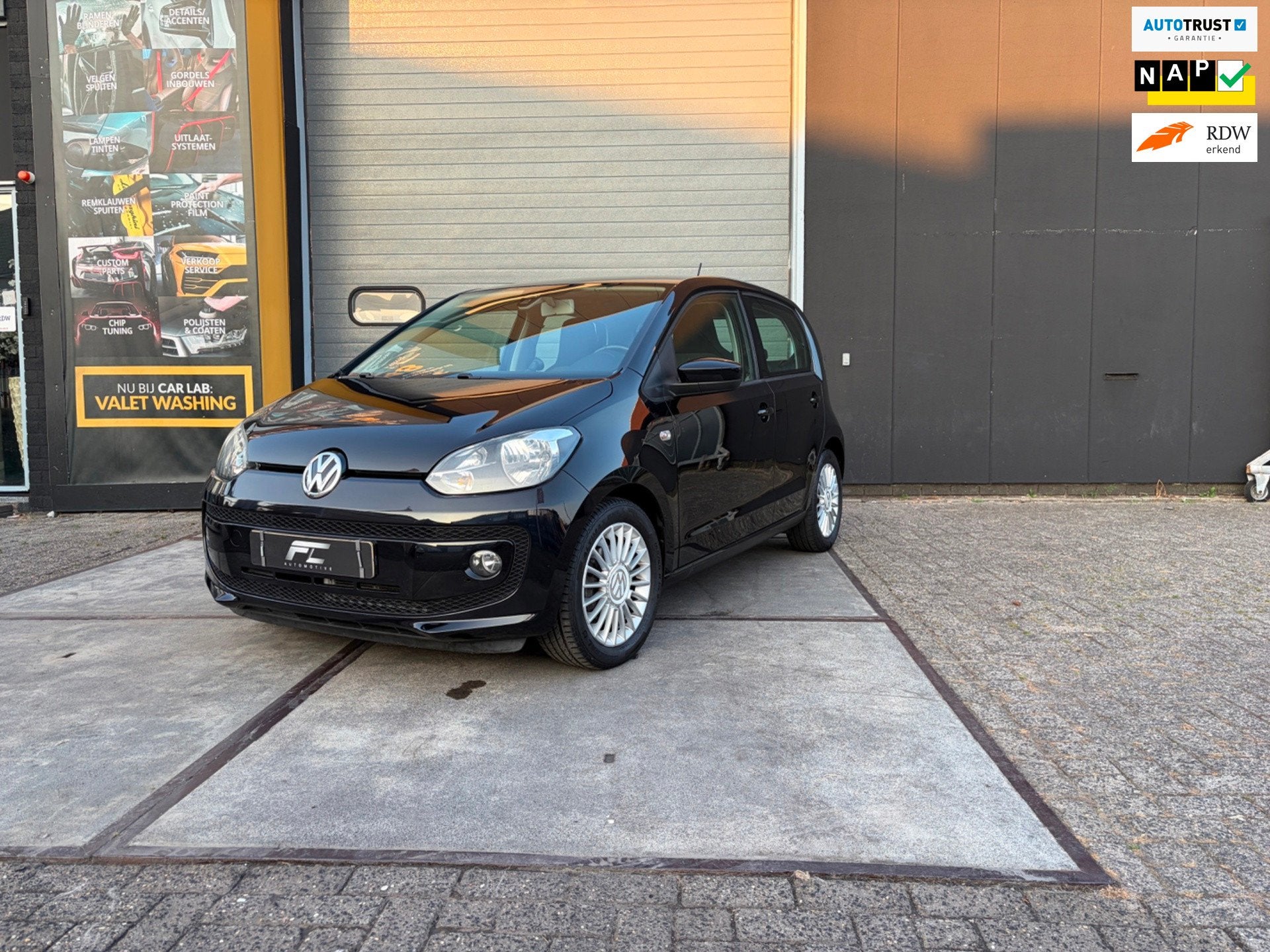 Volkswagen Up! 1.0 move up! BlueMotion, Voorwielaandrijving, Euro 5, Gebruikt, Up!