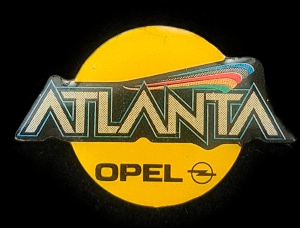 Opel Atlanta pin, Verzamelen, Verzenden, Nieuw, Transport, Speldje of Pin