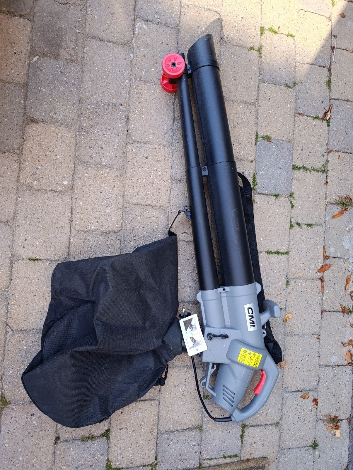 CMI Bladblazer/Bladzuiger met versnipperfunctie, Tuin en Terras, Gebruikt, Met opvangzak, CMI, Handgedragen