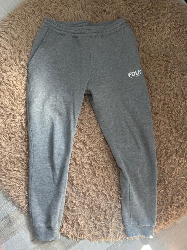 Four Broek, Ophalen of Verzenden, Zo goed als nieuw, Grijs, Legging
