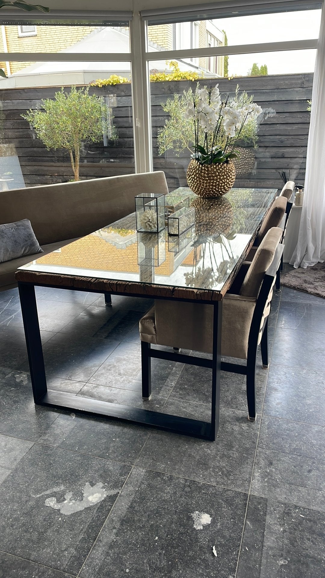 Eethoek met 3 stoelen en bank exclusief, Ophalen, Zo goed als nieuw