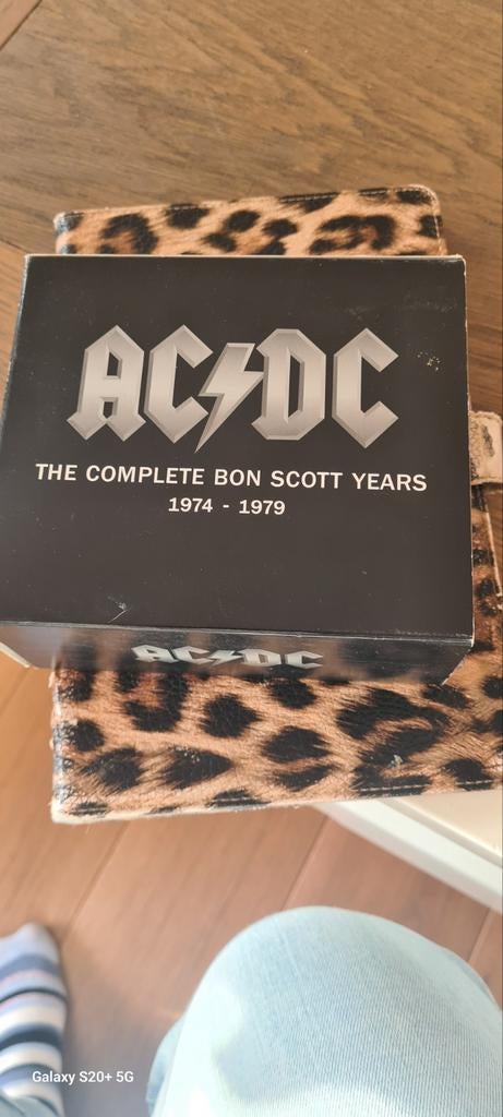 AC/DC - The Complete Bon Scott Years Boxset, Cd's en Dvd's, Cd's | Overige Cd's, Zo goed als nieuw, Boxset, Ophalen of Verzenden
