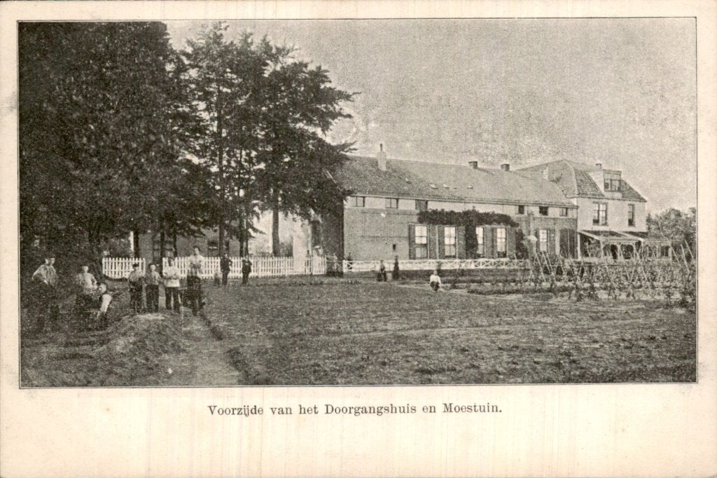 Doorgangshuis - Voorzijde en Moestuin, Ophalen of Verzenden, Voor 1920, Ongelopen, Noord-Brabant