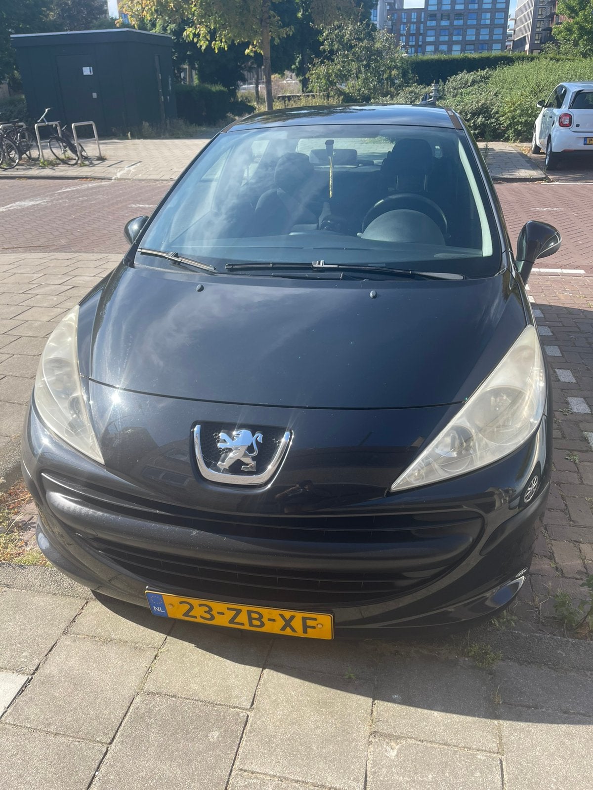 Peugeot 207 1.4 5DRS 2008 Zwart, Auto's, Voorwielaandrijving, Stof, 1360 cc, Zwart
