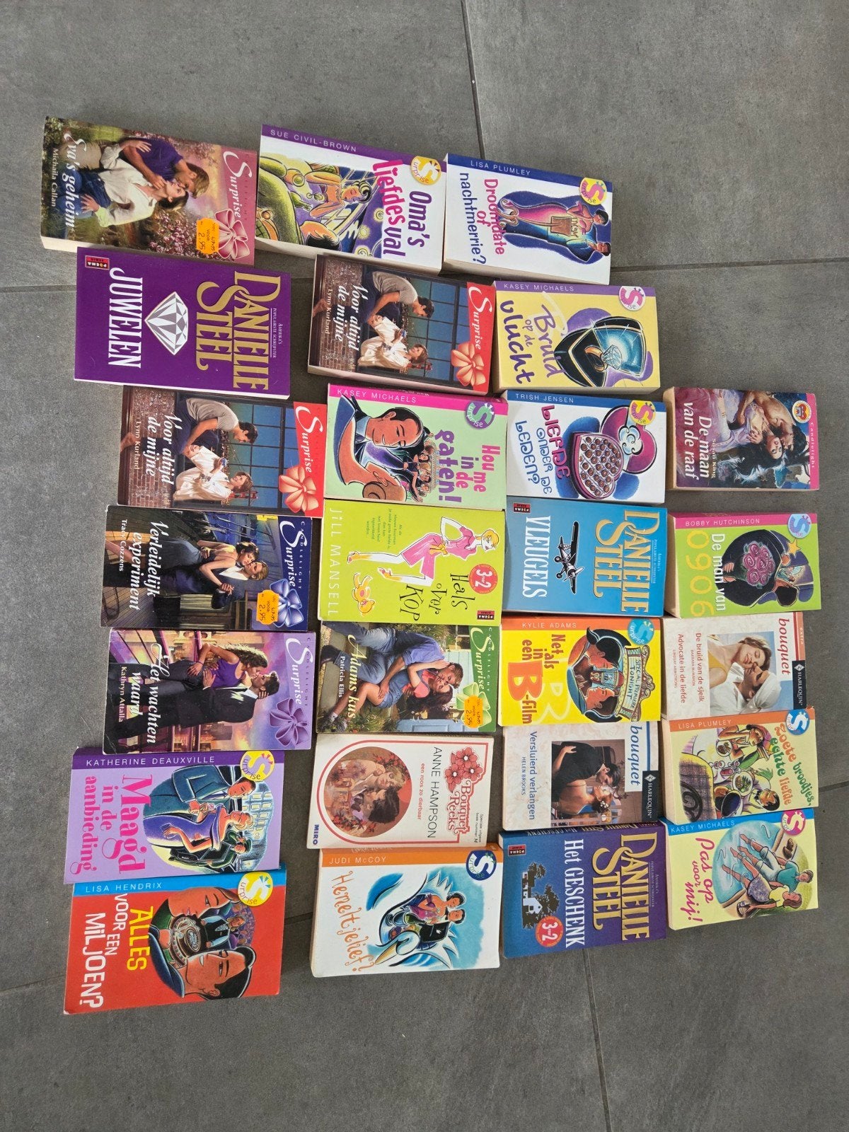 Verzameling romans gratis afhalen, Boeken, Romans, Verzenden, Gelezen