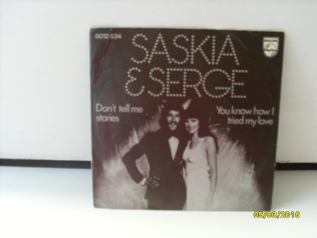 Saskia & Don't Tell Me Stories ---1416, Fotohoes, Verzenden, Gebruikt, Pop