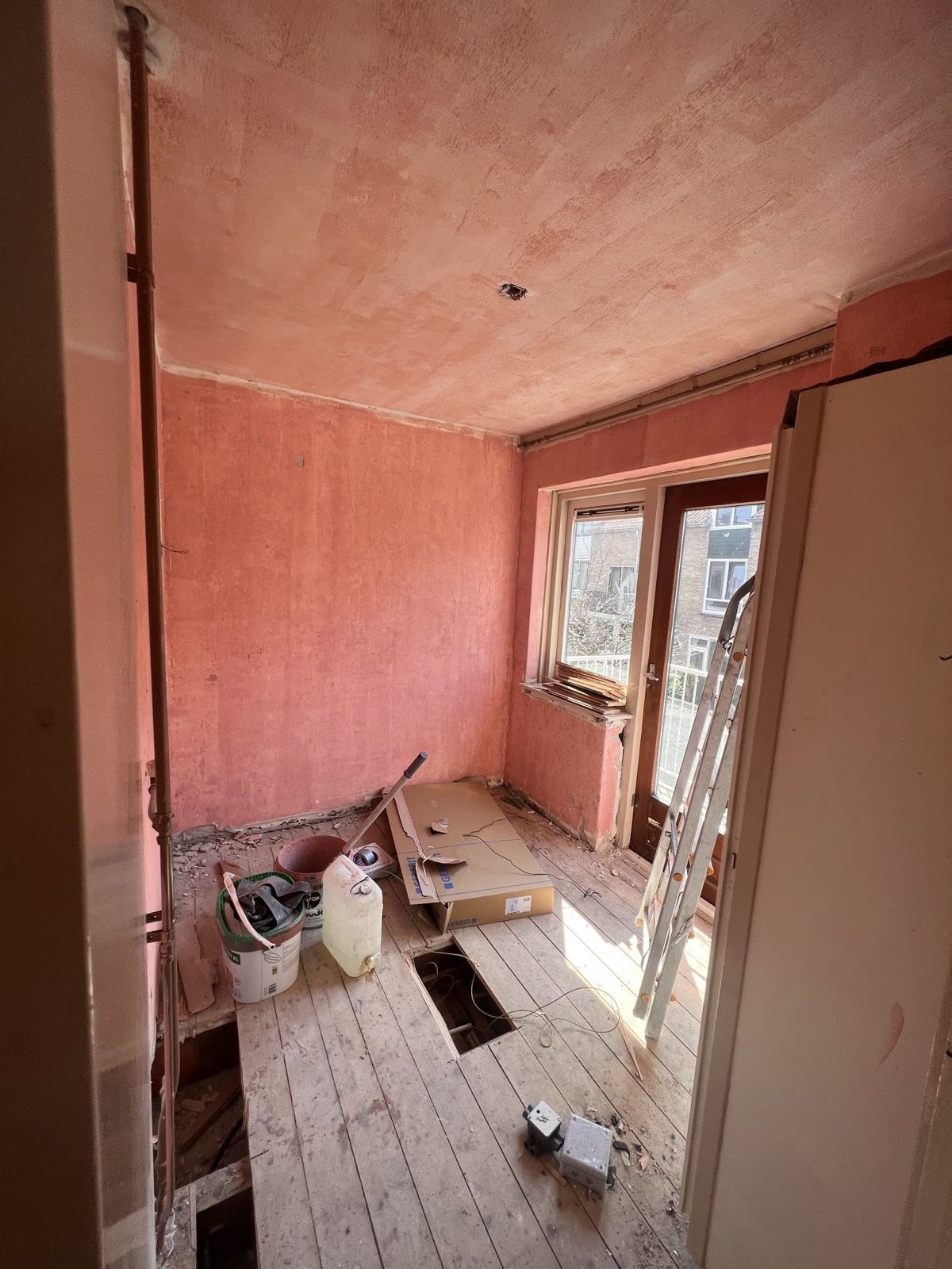 Foto 20 van Renovatiebedrijf|Complete Verbouwing|Badkamer|Stucwerk