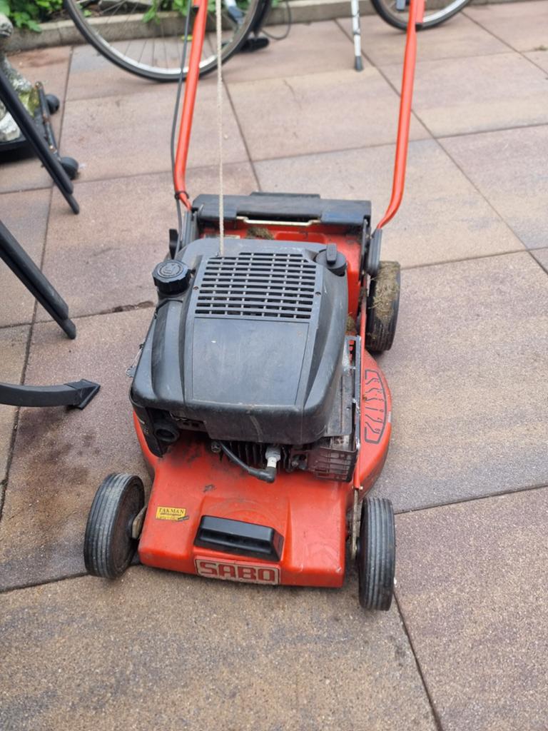 Benzine grasmaaier Sabo, Tuin en Terras, Grasmaaiers, Ophalen of Verzenden, Gebruikt