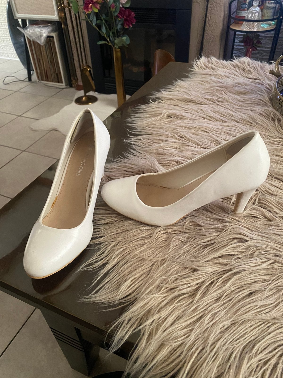 Witte Pumps, Ophalen of Verzenden, Nieuw, Wit