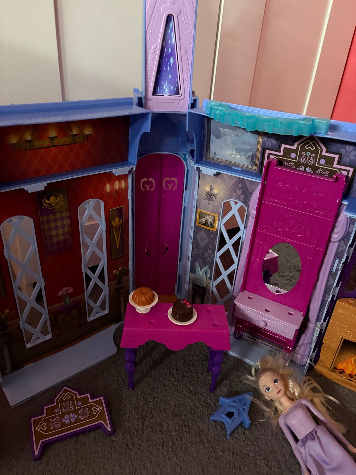 Disney Frozen Elsa's IJskasteel met Elsa pop, Ophalen, Zo goed als nieuw, Overige typen