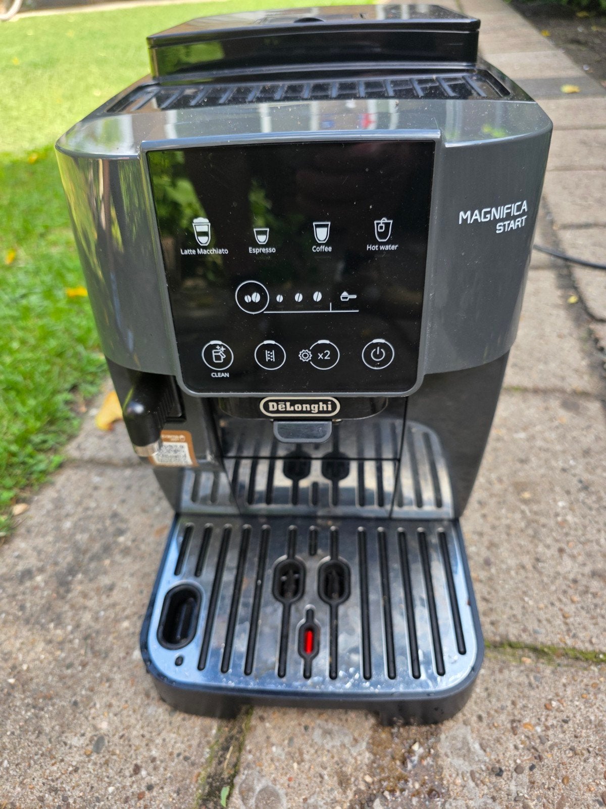 koffiezetapparaat, Espresso apparaat, Koffiebonen, Zo goed als nieuw, 2 tot 4 kopjes