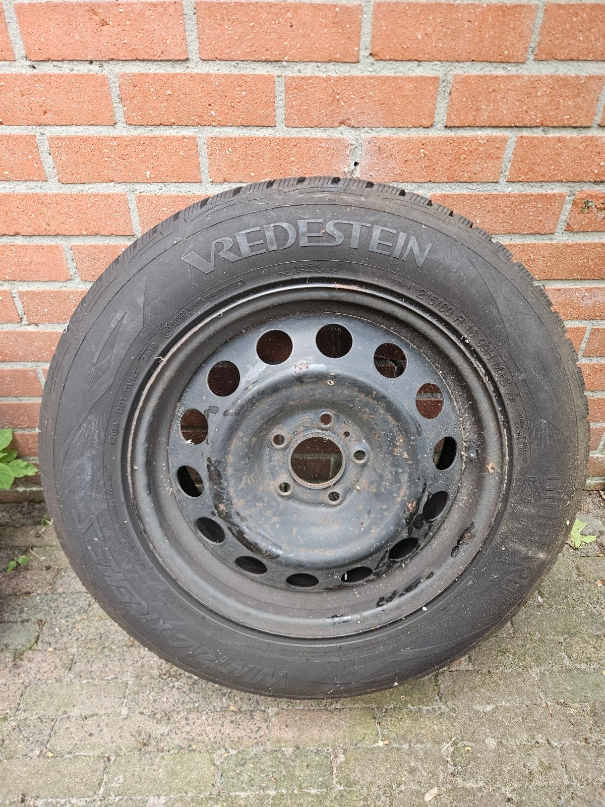 Vredestein Wintrac Xtreme S Winterband op stalen velg, 16 inch, Banden en Velgen, Personenwagen, Gebruikt
