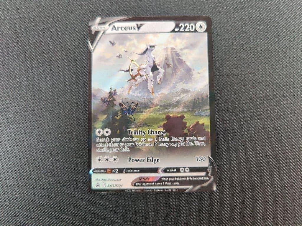 Arceus V (SWSH 204) || Nu voor maar €20,99, Ophalen of Verzenden, Nieuw
