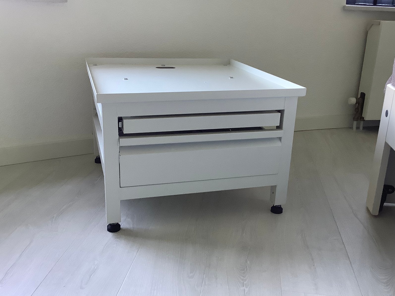 Wasmachine  / drogerverhoger, Ophalen, Nieuw, Minder dan 85 cm