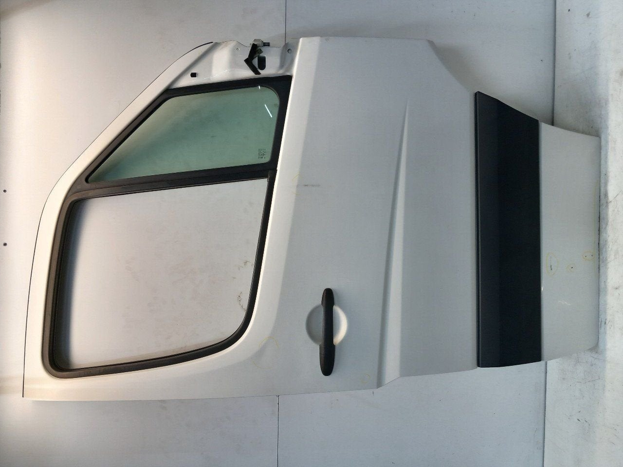 Portier rechts voor Volkswagen Crafter, Auto-onderdelen, Carrosserie en Plaatwerk, Onderdelen@venauto.nl, Van der Ven Autorecycling B.V.