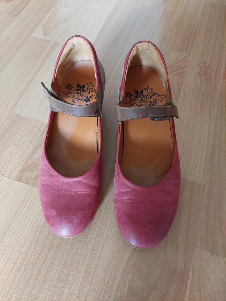 Think! Schoenen maat 37, Schoenen met lage hakken, Think!, Ophalen of Verzenden, Zo goed als nieuw