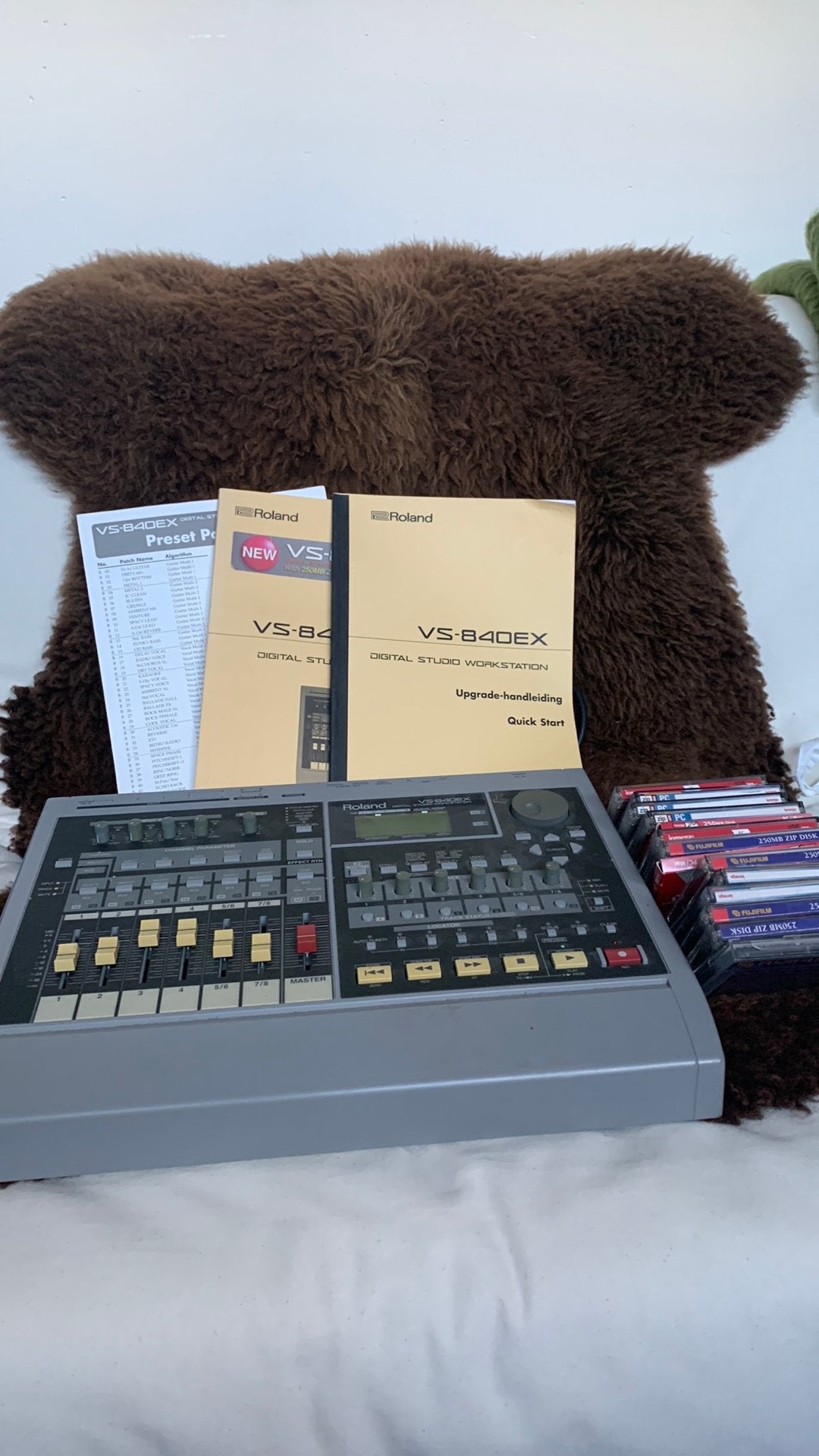 Roland VS-840EX, Ophalen