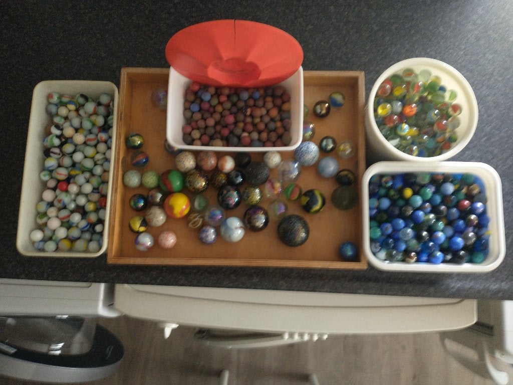 Knikkers diverse soorten en maten, Ophalen
