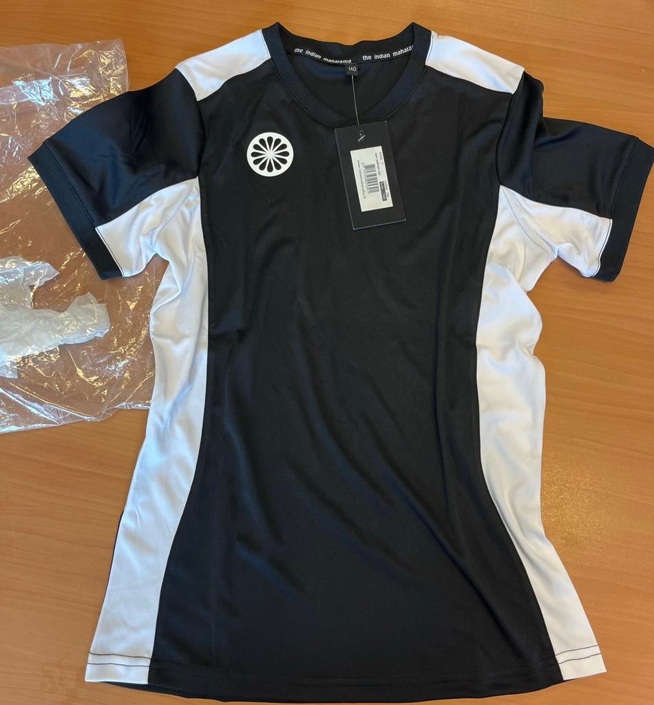 Zwart sportshirt The Indian Maharadja maat 140, Sport en Fitness, Hockey, Ophalen of Verzenden, Nieuw, Kleding
