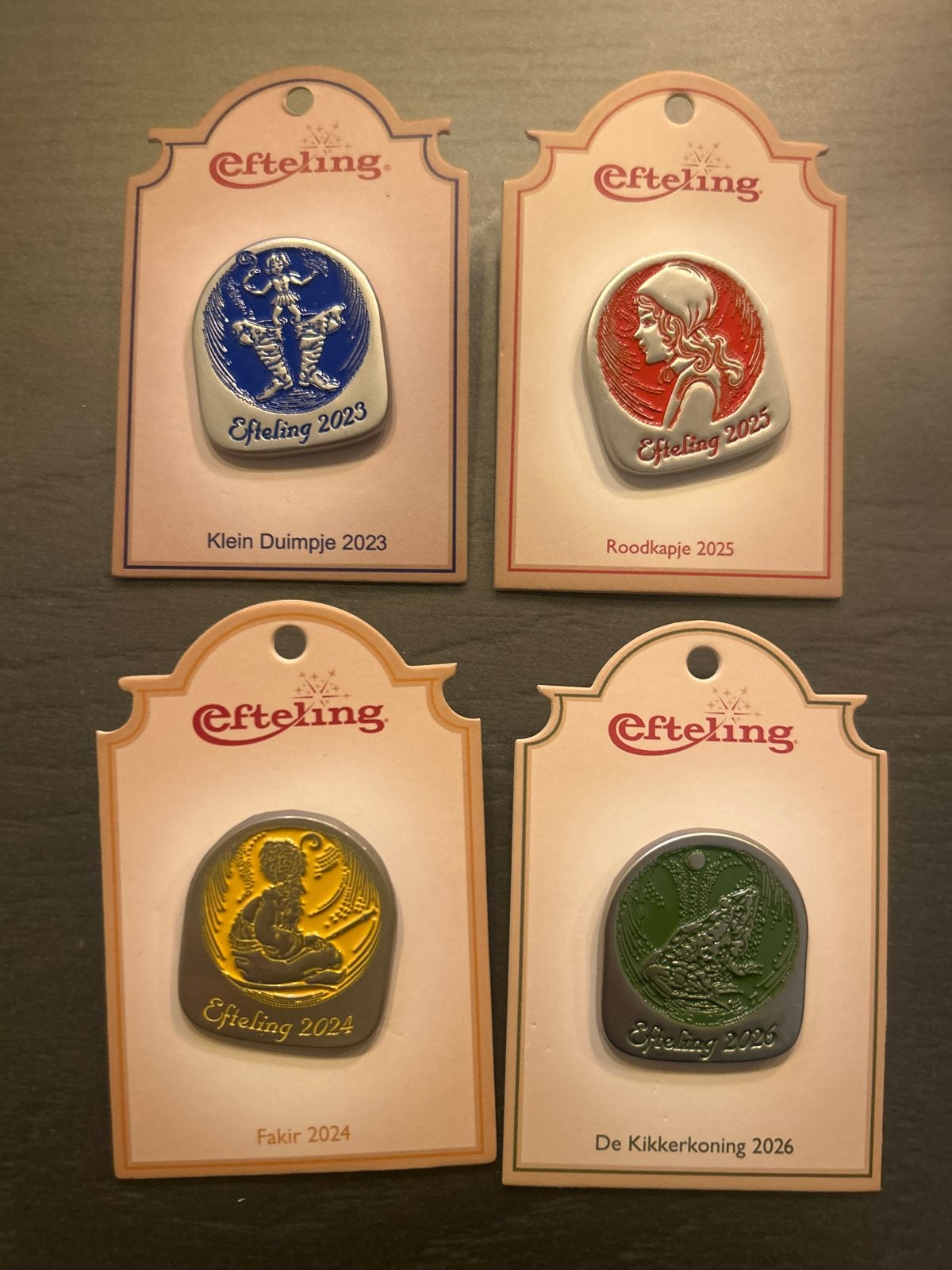 Efteling Verzamelpins: Klein Duimpje, Roodkapje, Fakir, Kikk, Ophalen of Verzenden, Nieuw, Overige typen