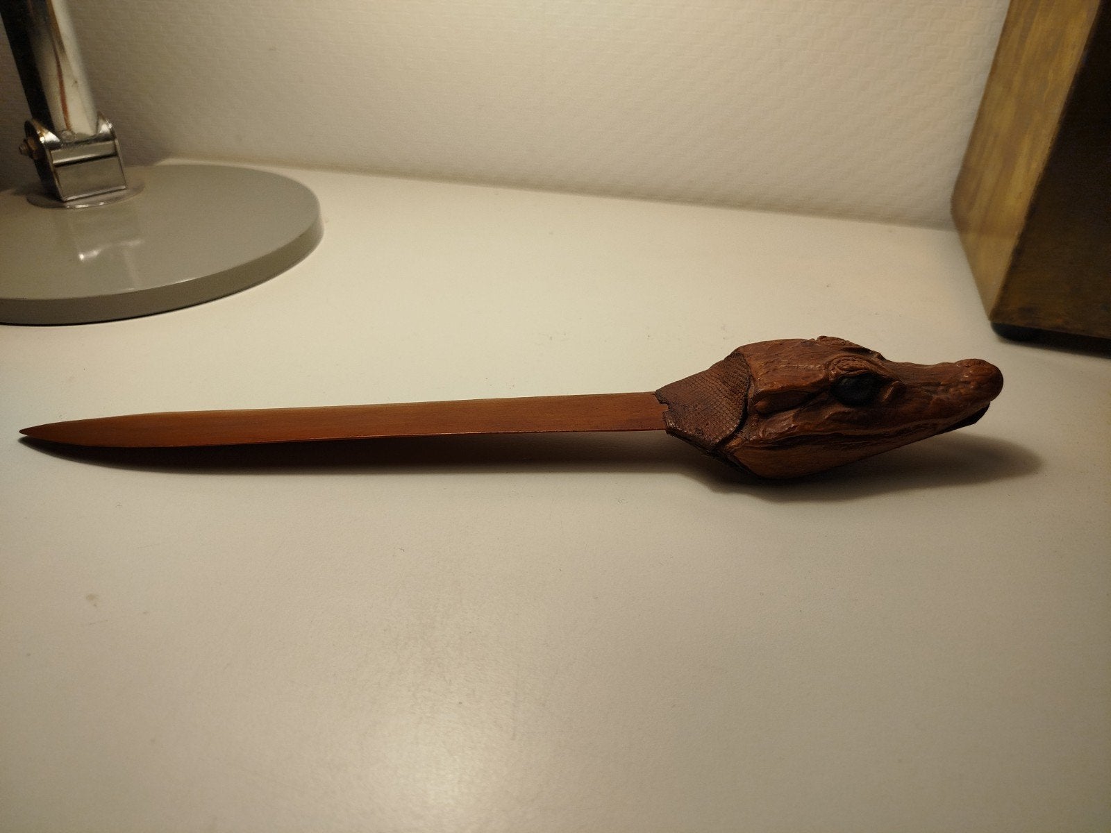 Antieke Aligator briefopener, Verzenden